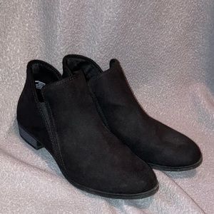 Ankle Cut Boots